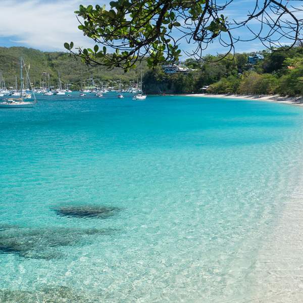 Les plages blanches de Bequia