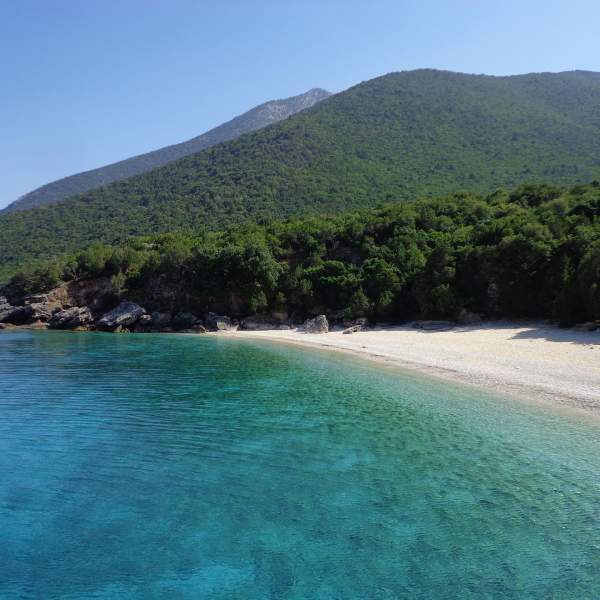 La belle Cephalonie et son eau turquoise