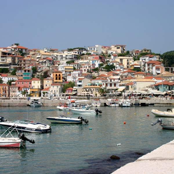 Le port de Lefkas