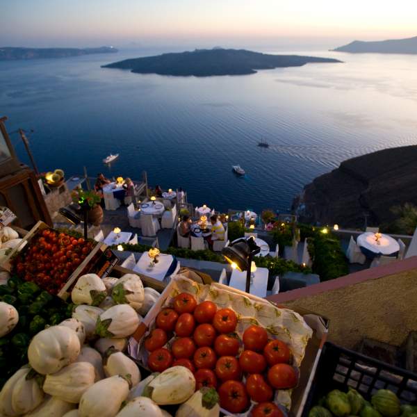 Une vue magnifique depuis la caldeira de Santorin !
