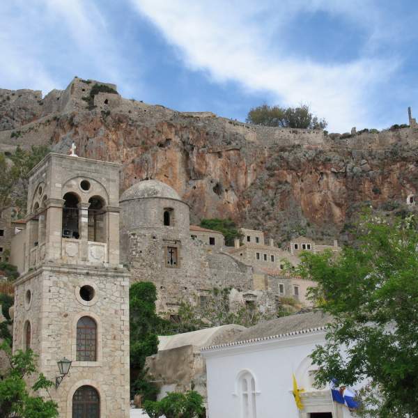 L'authentique et sublime ville fortifiée de Monemvasia