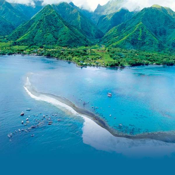 Raiatea - Le port d'Uturoa