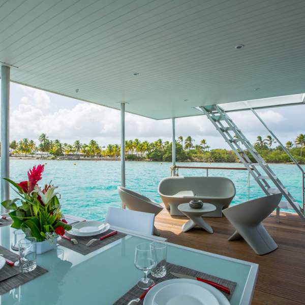 Profitez de vos déjeuners avec vue sur la mer des Caraïbes