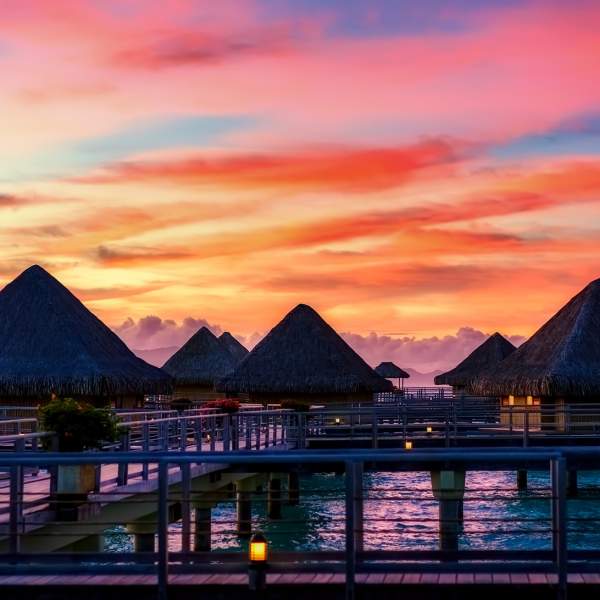 Admirez les couchers de soleil sur Bora-Bora