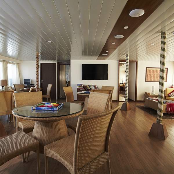 Partagez des moments conviviaux dans le lounge