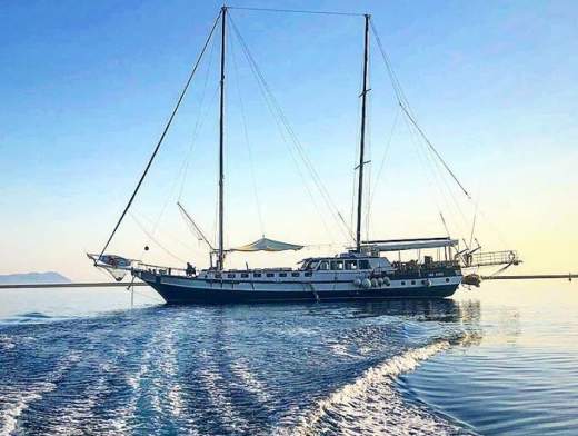 De la Sicile aux îles Éoliennes à bord de Kaptan Yilmaz