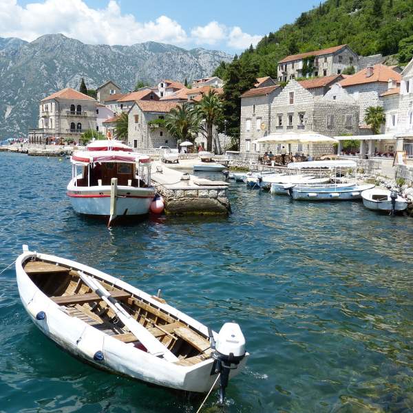 Explorez le charmant village de Perast