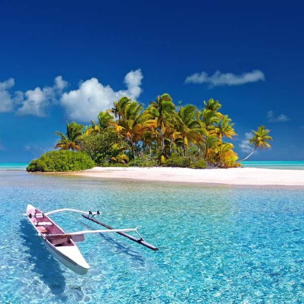 Plage de Huahine