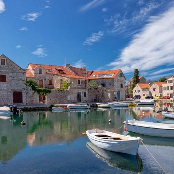 Vrboska