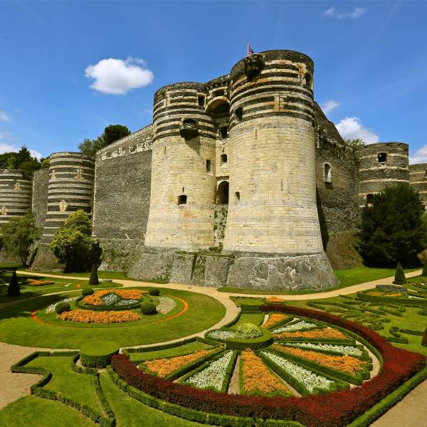 Angers et sa colossale forteresse