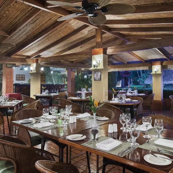 Dégustez les plats locaux au Double Tree Cariari