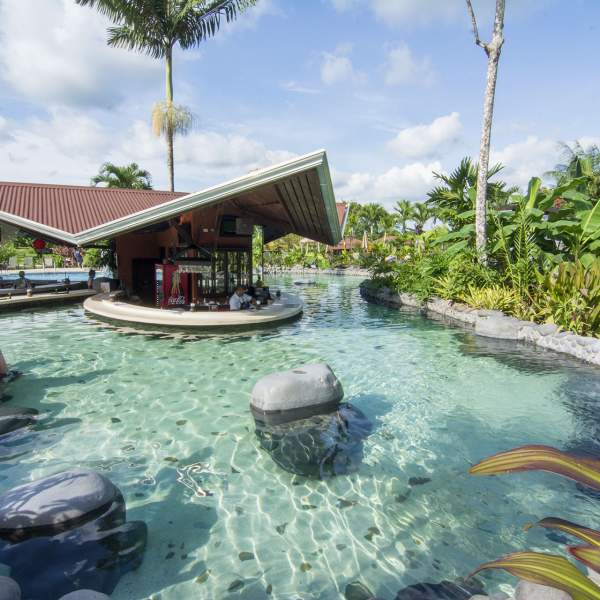 Détendez-vous dans les sources chaudes de l'Arenal Springs
