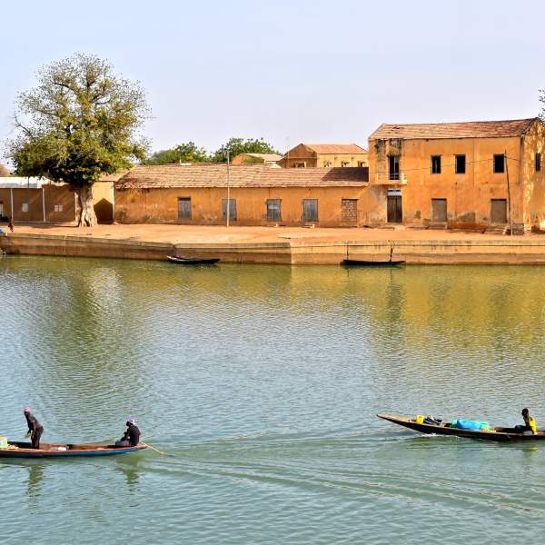 Les quais de Dagana