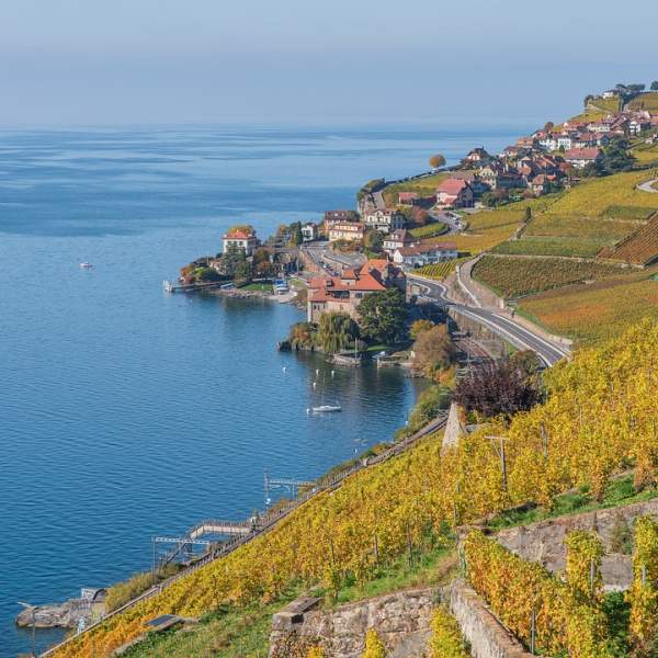 Visitez les villages côtiers