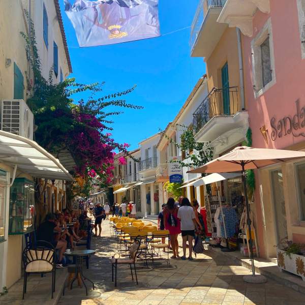 Baladez-vous dans les ruelles de Gaios
