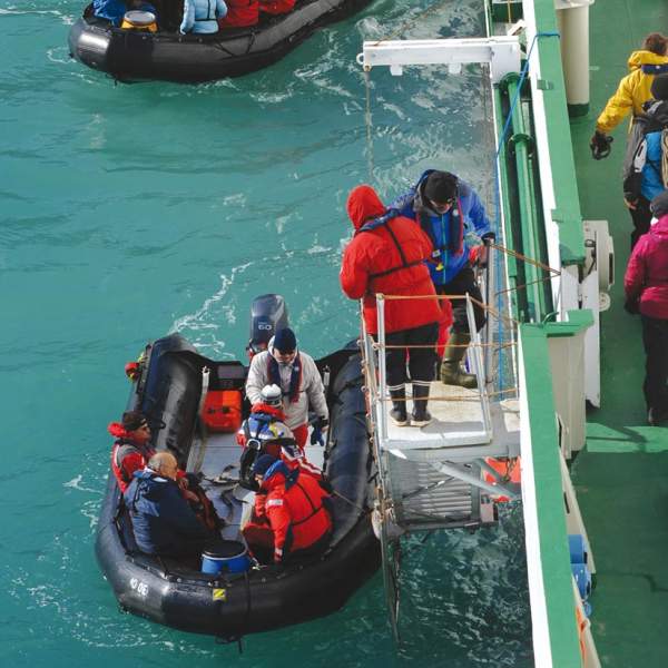 Excursions en zodiac