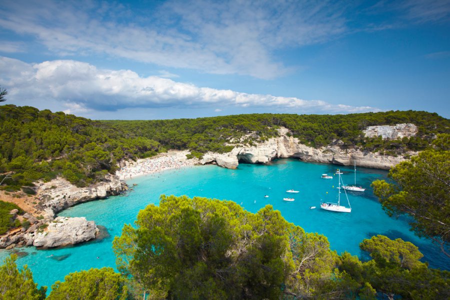 de Binibequer à Cala Galdana (15 milles)