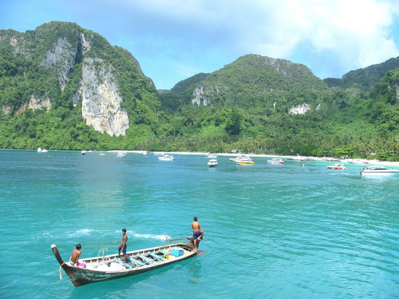 de Koh Racha à Phuket (18 milles)