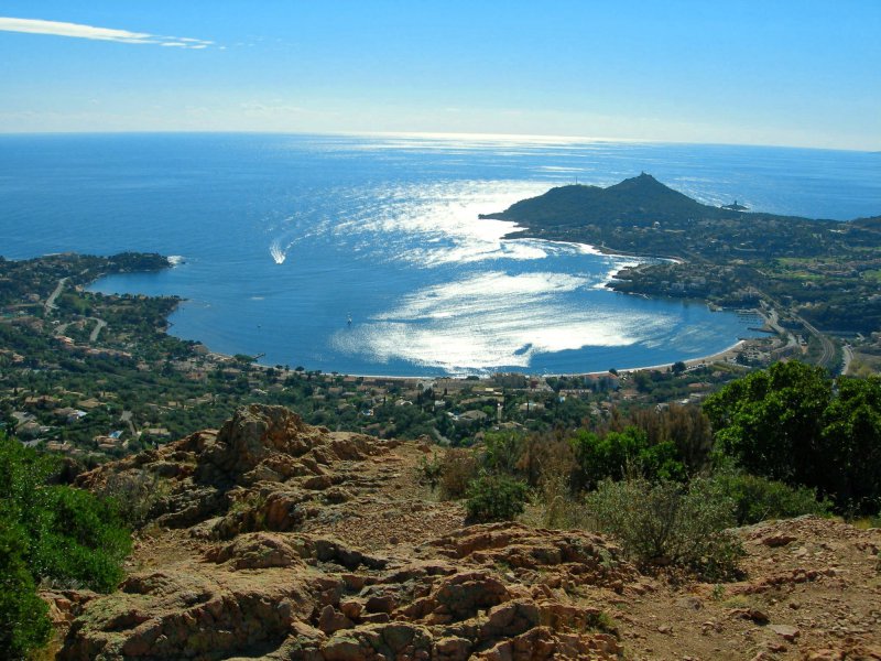 Jour 1 - Port Grimaud - Baie d'Agay (17 milles)