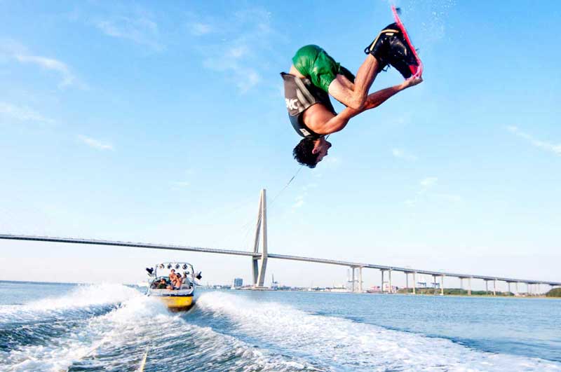 Ski nautique Wakeboard