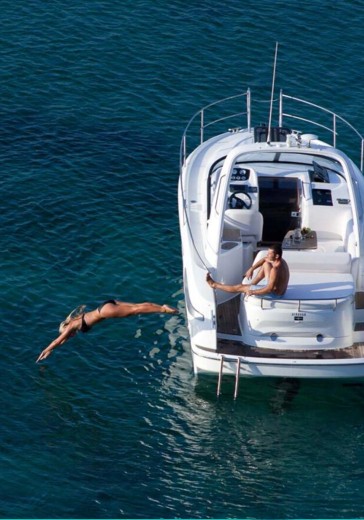 Location Bateaux à moteur Sardaigne